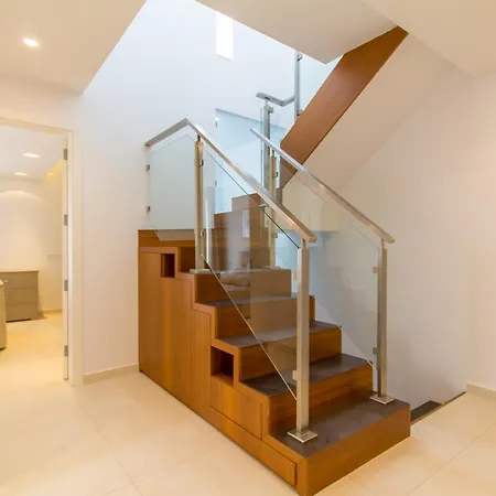 Wonderful Modern Forum House Swieqi - Happy Апартаменты