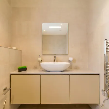Wonderful Modern Forum House Swieqi - Happy Апартаменты