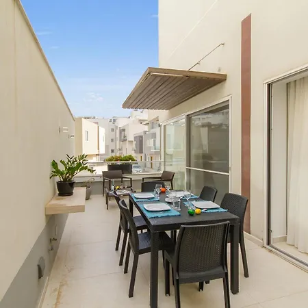 Wonderful Modern Forum House Swieqi - Happy *