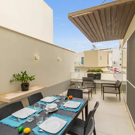 Wonderful Modern Forum House Swieqi - Happy דירה